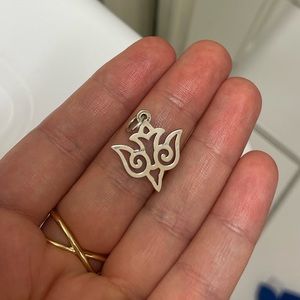 Rare Open Descending Dove James Avery Charm in Sterling Silver